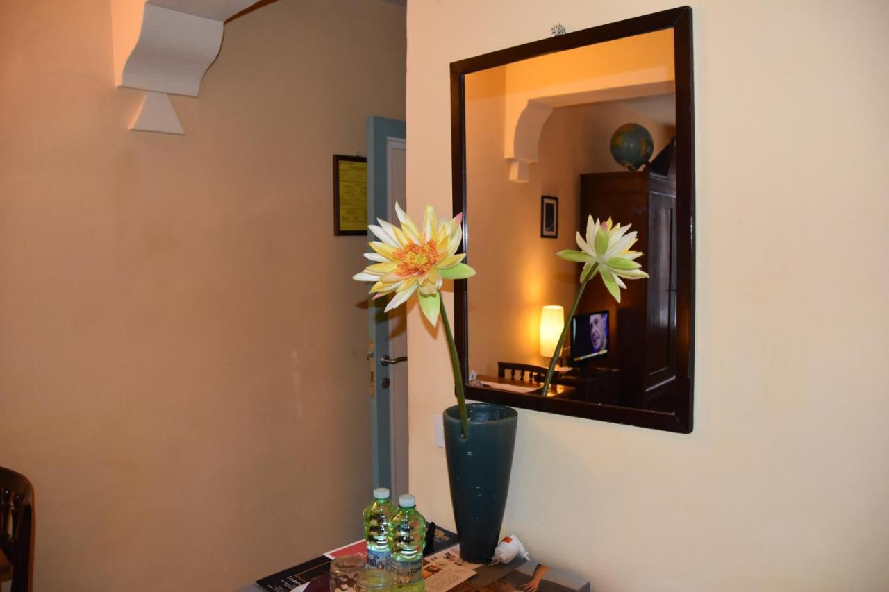 B&B Al Ducale And Apartments ปาร์มา ภายนอก รูปภาพ