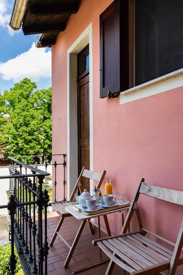 B&B Al Ducale And Apartments ปาร์มา ภายนอก รูปภาพ