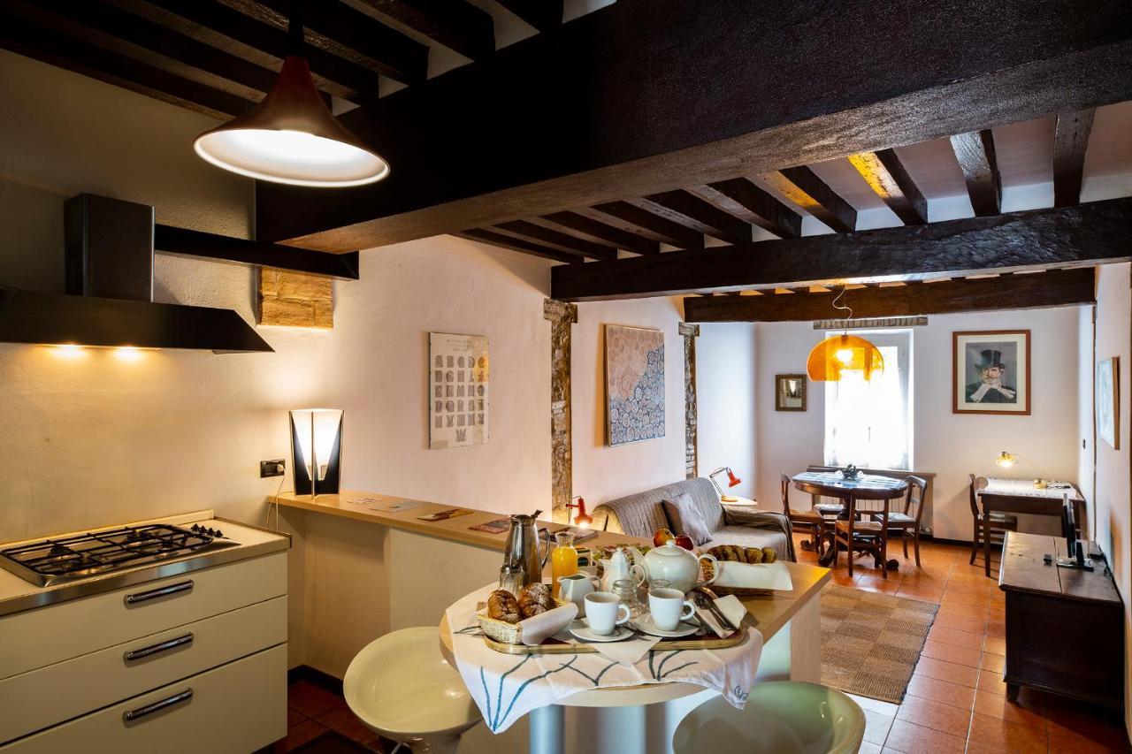 B&B Al Ducale And Apartments ปาร์มา ภายนอก รูปภาพ